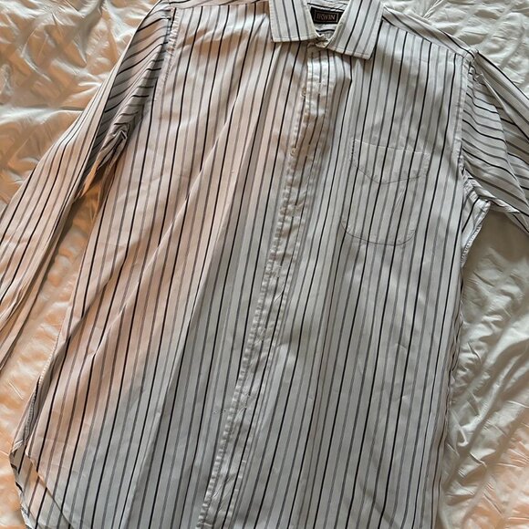 White and black striped button-up shirt #stripedshirt #mensfashion #formalwear - Picture 2 of 3